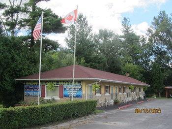 The New Elgin Motel Saint Thomas Exterior photo